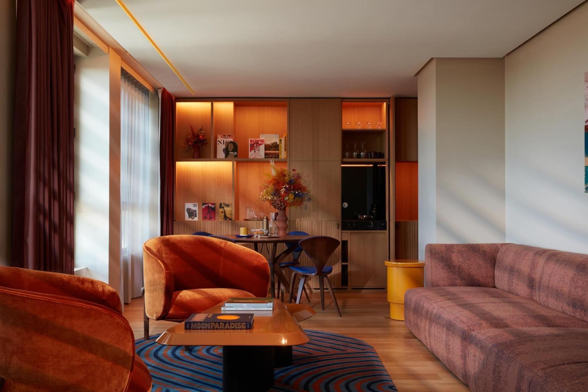 So/ Paris Hotel Exteriör bild A suite at the Mandarin Oriental, Munich