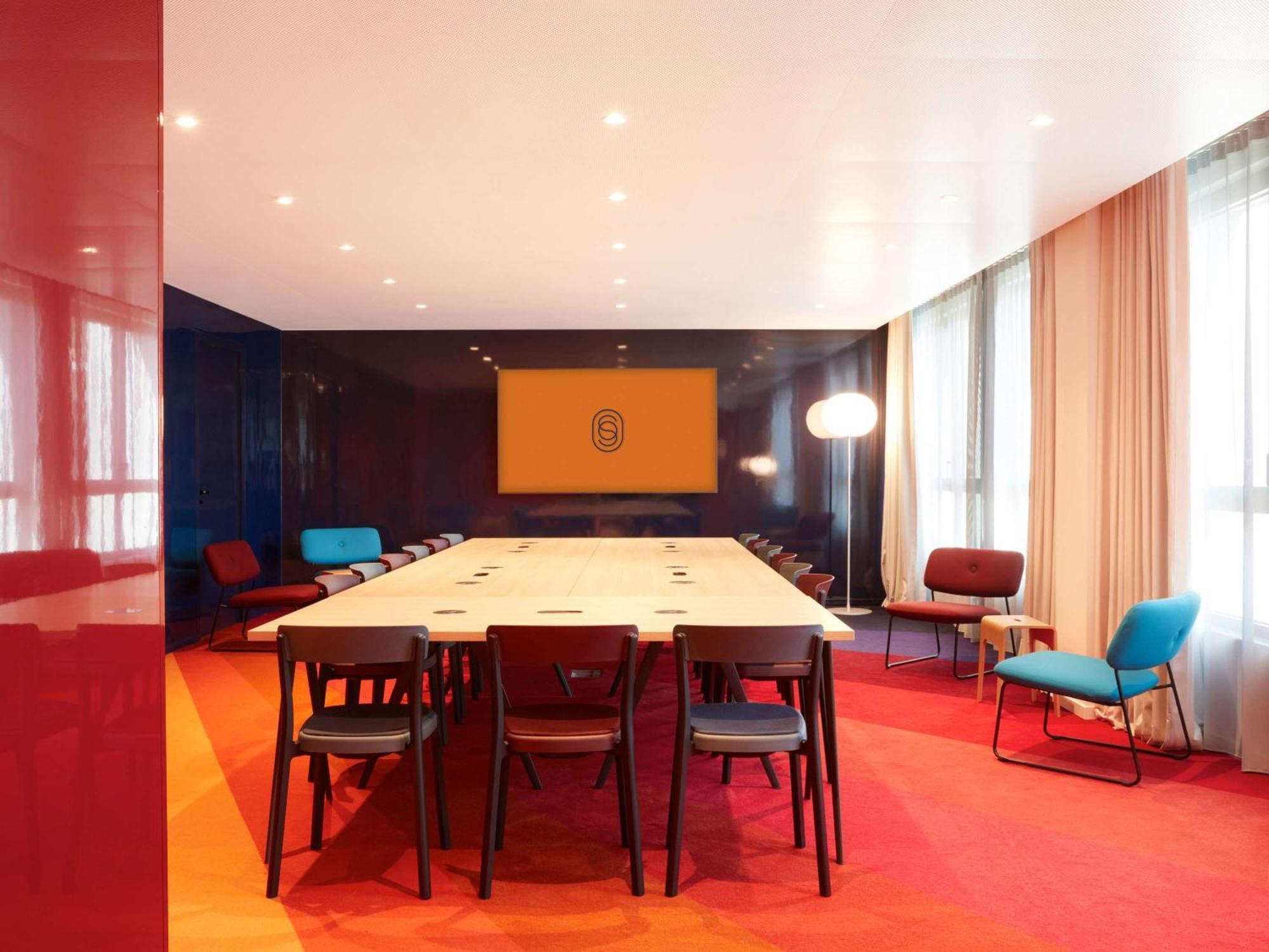 So/ Paris Hotel Exteriör bild Meeting room